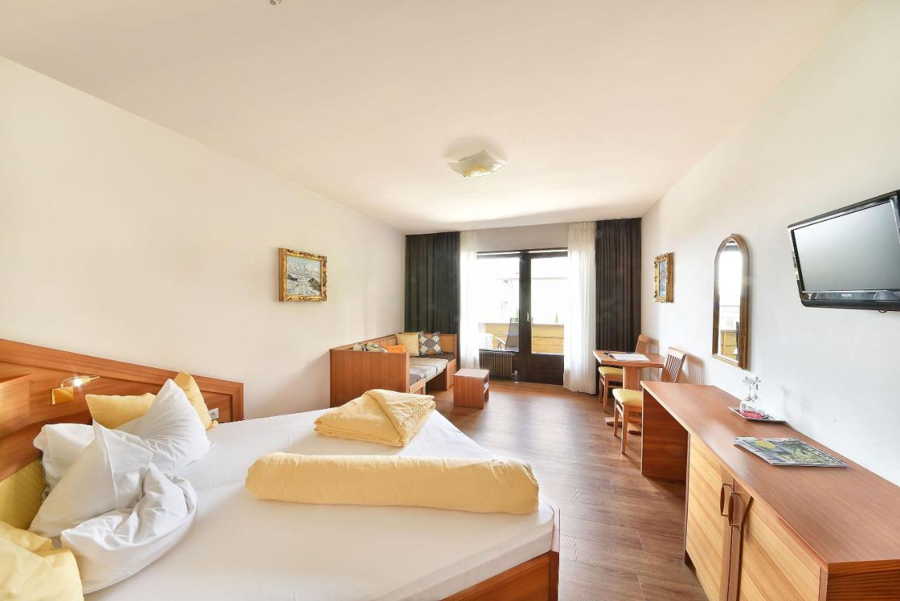 Hotel Paradies Marlengo Dış mekan fotoğraf